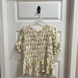 ✨Melloday Floral Blouse✨